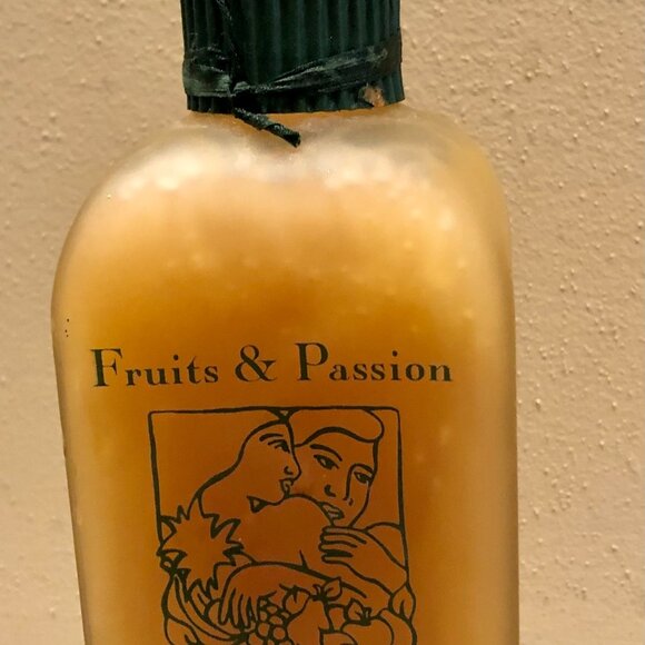Vintage FRUITS & PASSION Foam Bath Glass Bottle Orange Cantaloup 17 Oz Rare NEW - Picture 2 of 6